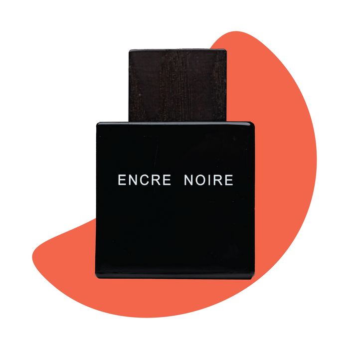 Lalique Encre Noire عطر مردانه Lalique Encre Noire - عطری چوبی-آروماتیک با رایحه مینیمالیستی