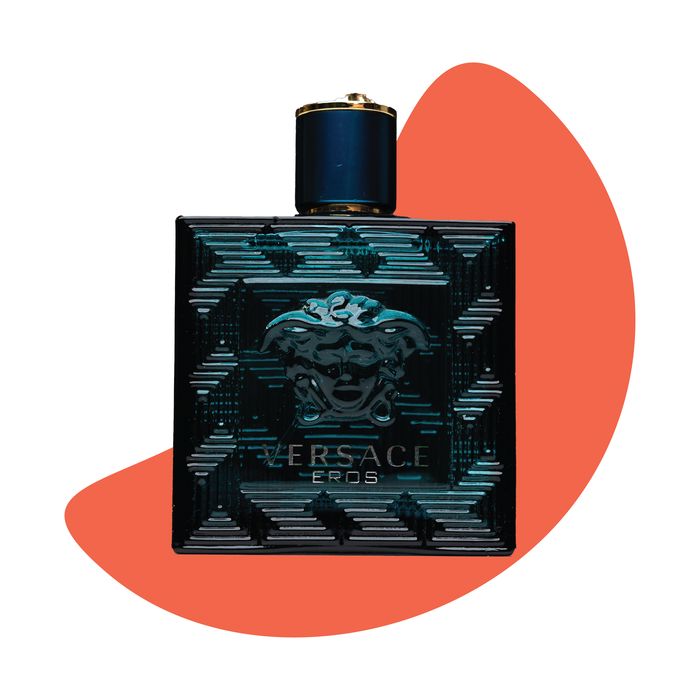 Versace Eros عطر Versace Eros: عطری با حضور قوی و ماندگار